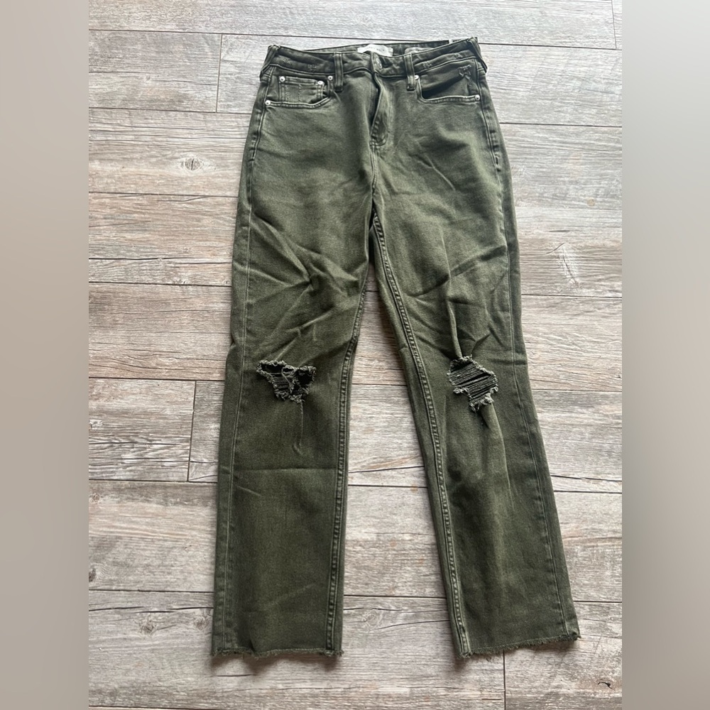 Cleo & Wolf size 27 straight jeans, NWT